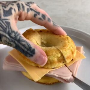 high-protein turkey deli meat sandwich on homemade chicken bread